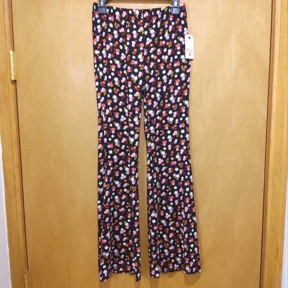 NWT Billabong Kids 12 Floral Flared Soft Stretchy Pants Firm Price - Picture 4 of 5
